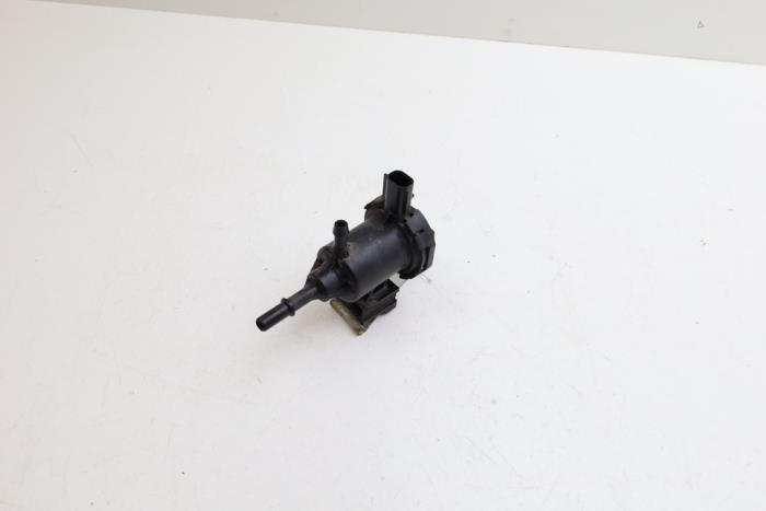 Gebrauchte Evap Ventil Mercedes B (W246/W242) 1.6 B-200 BlueEFFICIENCY Turbo 16V Preis € 30,00 Margenregelung angeboten von Auto Demontage Elferink B.V.