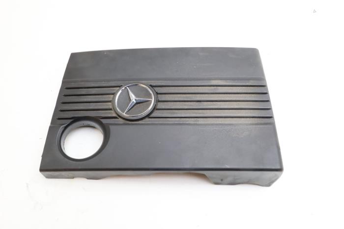 Used Engine cover Mercedes C (W204) 1.8 C-200K 16V Price € 85,00 Margin scheme offered by Auto Demontage Elferink B.V.