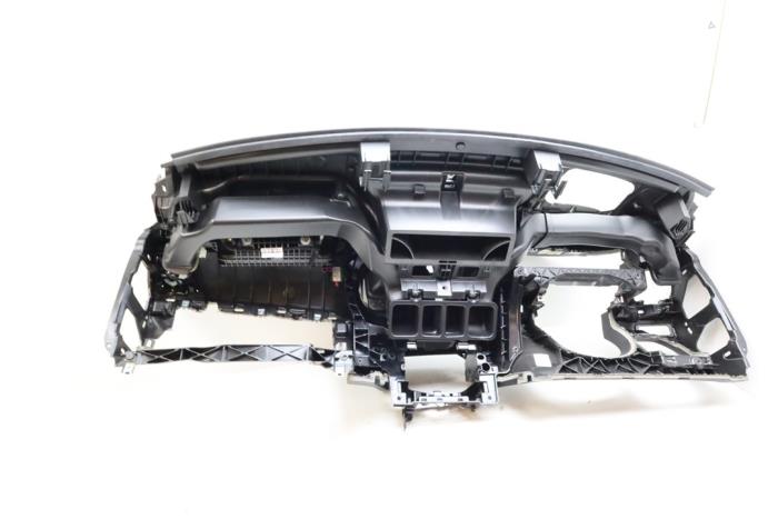 Panel z Volvo XC90 II 2.0 T8 16V Twin Engine AWD 2015