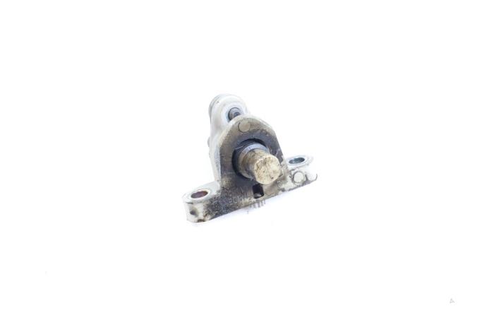 Begagnade Vevaxelsensor Volvo V60 II (ZW) 2.0 D3 16V Pris € 25,00 Marginaltabell erbjuds av Auto Demontage Elferink B.V.