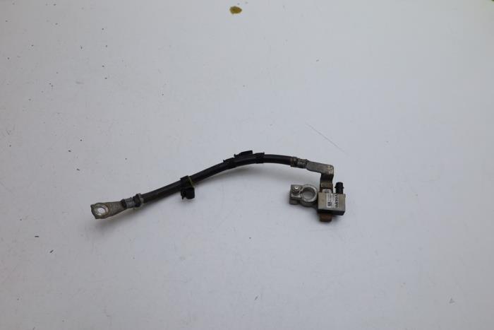 Begagnade Batterisensor Volvo XC60 I (DZ) 2.4 D4 20V AWD Pris € 40,00 Marginaltabell erbjuds av Auto Demontage Elferink B.V.