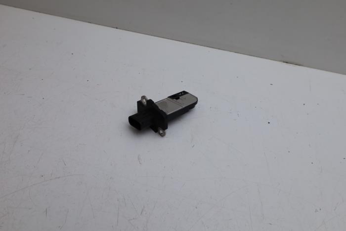 Usagé Débitmètre Volvo V70 (BW) 2.0 T 16V Prix € 30,00 Règlement à la marge proposé par Auto Demontage Elferink B.V.