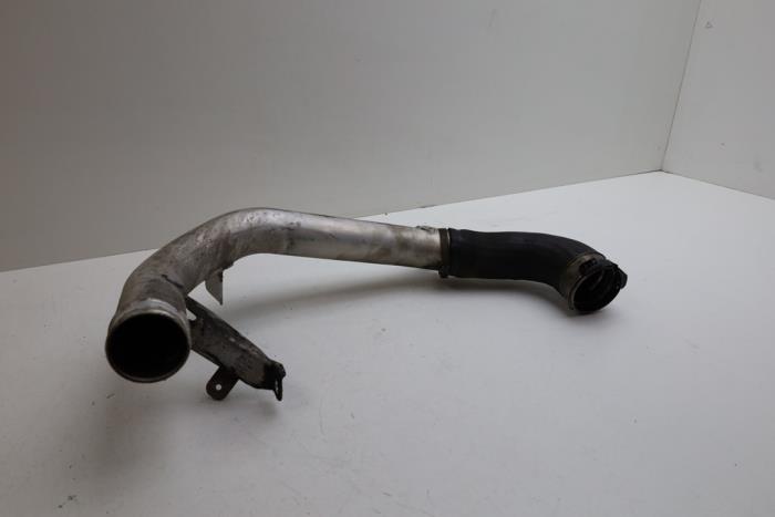 Gebrauchte Intercooler Rohr Volvo XC60 I (DZ) 2.0 D3 16V Preis € 75,00 Margenregelung angeboten von Auto Demontage Elferink B.V.