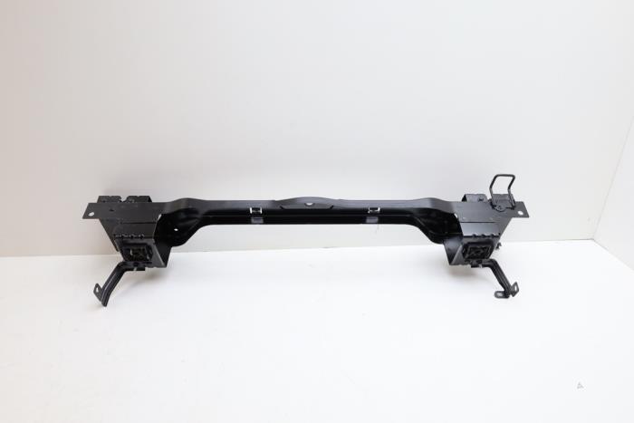 Używane Panel przedni Volvo XC40 (XZ) Single Motor Extended Range 82 kWh Cena € 325,00 Procedura marży oferowane przez Auto Demontage Elferink B.V.