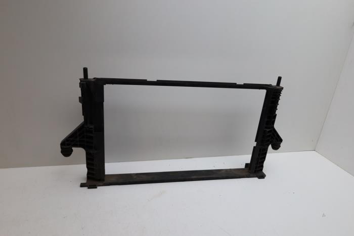 Gebrauchte Luft Leitung Volvo C70 (MC) 2.0 D3 20V Preis € 40,00 Margenregelung angeboten von Auto Demontage Elferink B.V.