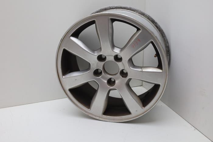 Gebrauchte Felge Volvo V70 (BW) 2.0 D 16V Preis € 50,00 Margenregelung angeboten von Auto Demontage Elferink B.V.