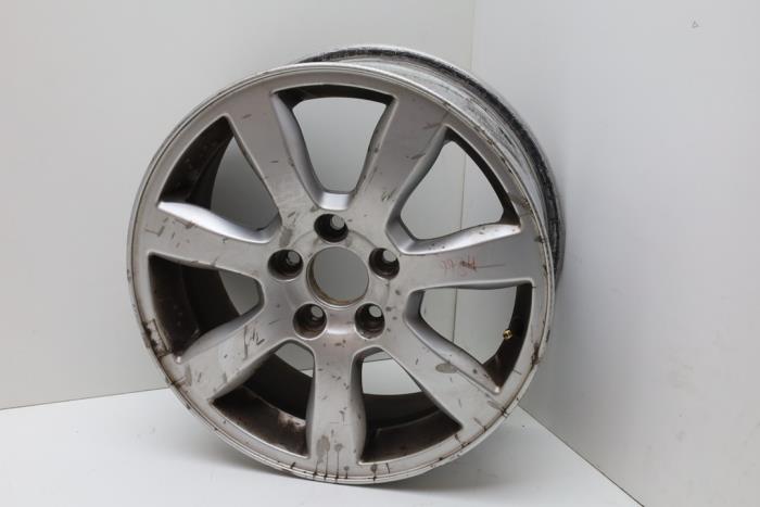 Gebrauchte Felge Volvo V70 (BW) 2.0 D 16V Preis € 50,00 Margenregelung angeboten von Auto Demontage Elferink B.V.