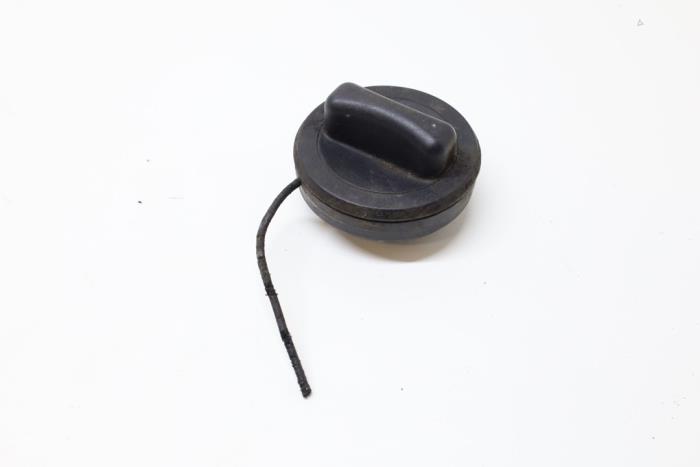 Begagnade Tanklock Mercedes C (W205) C-180 1.6 16V Pris € 25,00 Marginaltabell erbjuds av Auto Demontage Elferink B.V.