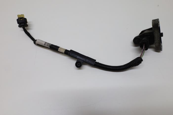Usados Sensor BDP Volvo V70 (BW) 2.0 D4 16V Precio € 25,00 Norma de margen ofrecido por Auto Demontage Elferink B.V.