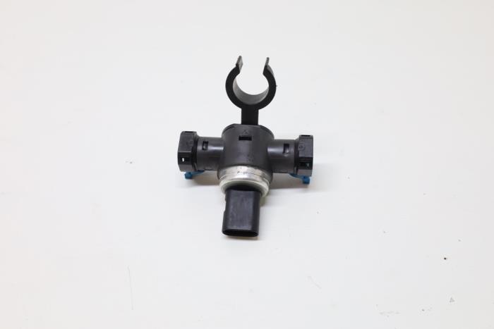 Begagnade Bränsletrycksregulator Volvo V70 (BW) 2.0 D4 16V Pris € 30,00 Marginaltabell erbjuds av Auto Demontage Elferink B.V.