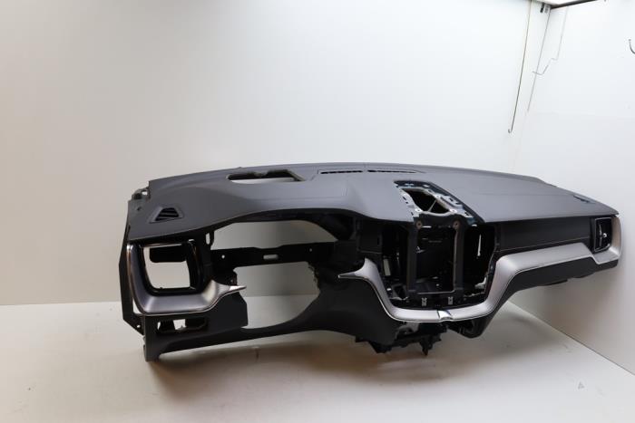 Używane Panel Volvo XC60 II (UZ) 2.0 T8 16V Hybrid Polestar AWD Cena € 1.650,00 Procedura marży oferowane przez Auto Demontage Elferink B.V.