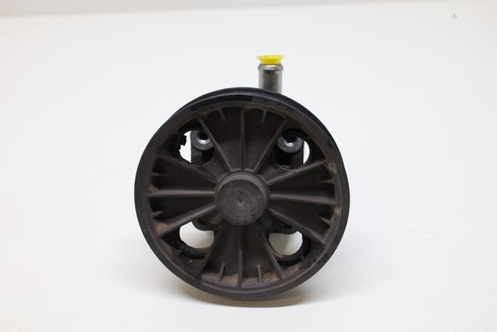 Usagé Pompe de direction Volvo XC90 I 2.5 T 20V Prix € 100,00 Règlement à la marge proposé par Auto Demontage Elferink B.V.