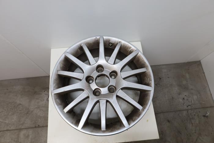 Używane Obrecz Saab 9-3 II Sport Sedan (YS3F) 1.8i 16V Cena € 50,00 Procedura marży oferowane przez Auto Demontage Elferink B.V.