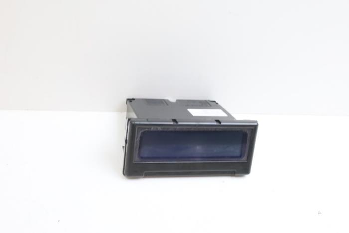 Gebrauchte Anzeige Innen Volvo C70 (MC) 2.4i 20V Preis € 40,00 Margenregelung angeboten von Auto Demontage Elferink B.V.