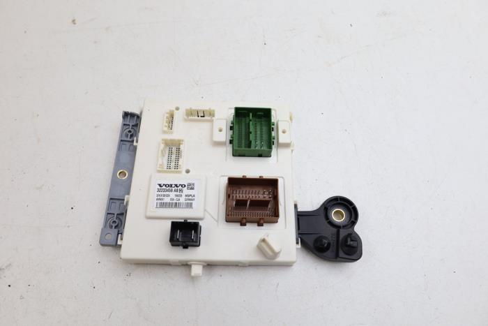 Central electronic Modul van een Volvo V60 II (ZW) 2.0 T4 16V 2019