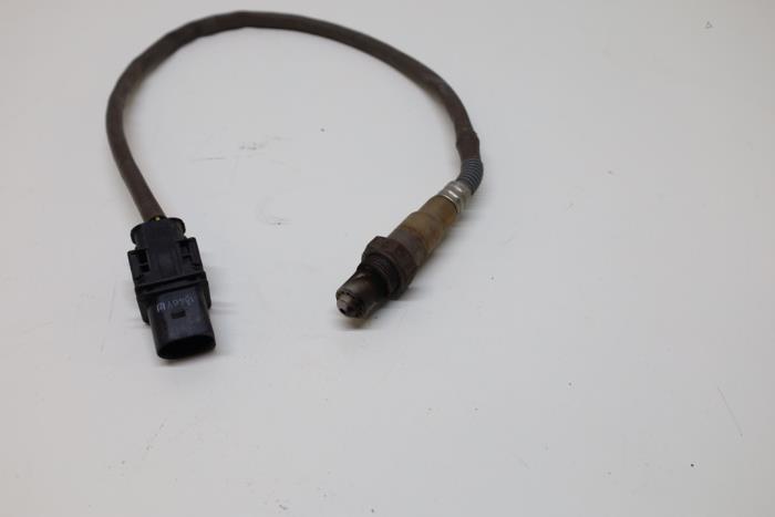 Sonde lambda d'un Mercedes-Benz CLA (117.3) 1.6 CLA-180 16V 2019