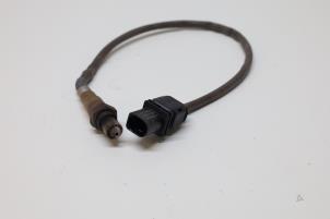Sonde lambda d'un Mercedes-Benz CLA (117.3) 1.6 CLA-180 16V 2019