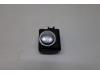 Mercedes-Benz CLA (117.3) 1.6 CLA-180 16V Commutateur serrure de contact
