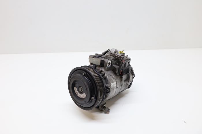 Usagé Compresseur de clim Mercedes B (W246/W242) 1.8 B-180 CDI BlueEFFICIENCY 16V Prix € 75,00 Règlement à la marge proposé par Auto Demontage Elferink B.V.