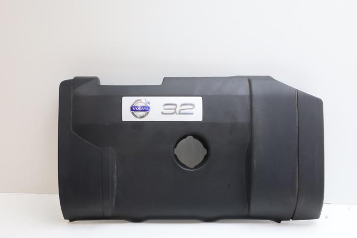 Used Engine cover Volvo XC90 I 3.2 24V Price € 50,00 Margin scheme offered by Auto Demontage Elferink B.V.