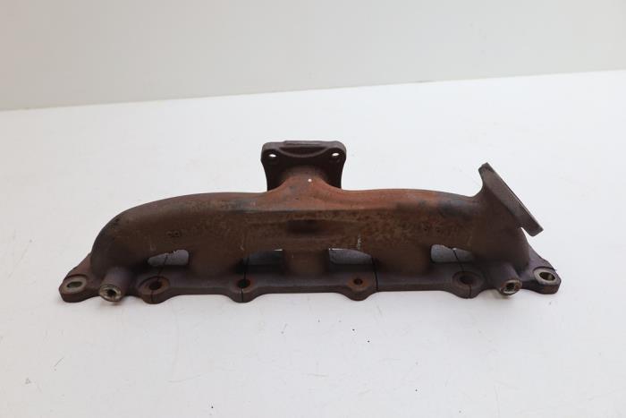 Gebrauchte Abgaskrümmer Volvo V70 (BW) 2.0 D3 20V Preis € 75,00 Margenregelung angeboten von Auto Demontage Elferink B.V.