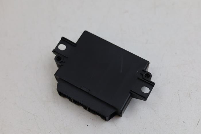 Begagnade PDC-modul Volvo V50 (MW) 2.4i 20V Pris € 50,00 Marginaltabell erbjuds av Auto Demontage Elferink B.V.