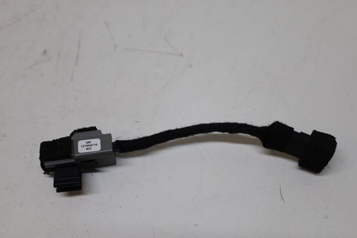 Begagnade Sensor (övriga) Saab 9-3 II Sport Sedan (YS3F) 1.9 TiD Pris € 25,00 Marginaltabell erbjuds av Auto Demontage Elferink B.V.