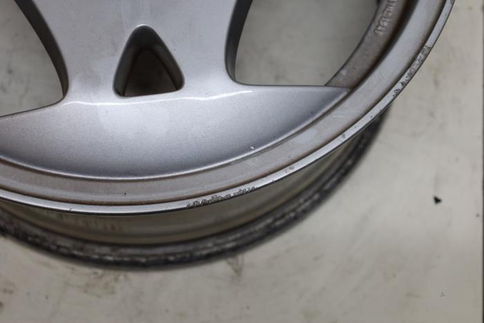 Używane Obrecz Saab 9-5 (YS3E) 2.3 Turbo 16V Cena € 65,00 Procedura marży oferowane przez Auto Demontage Elferink B.V.