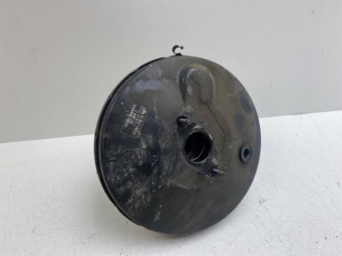 Usagé Servo frein Volvo S70 2.5 10V Prix € 75,00 Règlement à la marge proposé par Auto Demontage Elferink B.V.