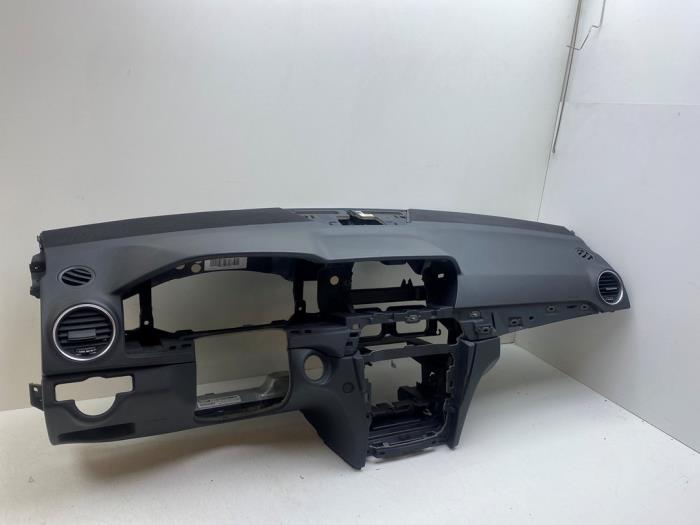 Używane Panel Mercedes C (W204) 1.8 C-200 CGI 16V Cena € 340,00 Procedura marży oferowane przez Auto Demontage Elferink B.V.