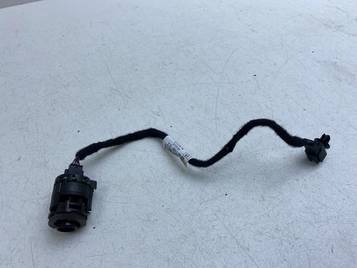 Begagnade Innetemperatursensor Mercedes C (W204) 1.8 C-200 CGI 16V Pris € 25,00 Marginaltabell erbjuds av Auto Demontage Elferink B.V.