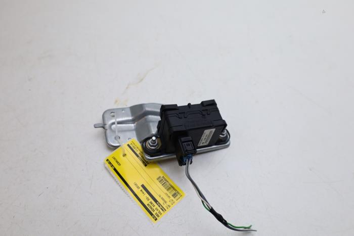Begagnade ABS-sensor Volvo XC90 I 3.2 24V Pris € 225,00 Marginaltabell erbjuds av Auto Demontage Elferink B.V.