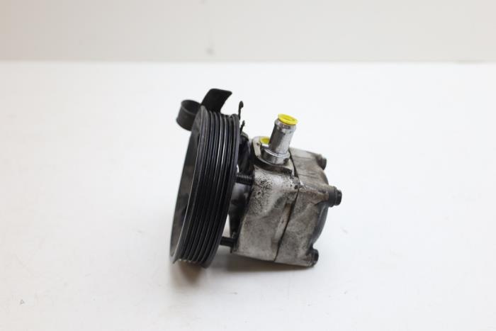 Usagé Pompe de direction Volvo XC90 I 2.5 T 20V Prix € 75,00 Règlement à la marge proposé par Auto Demontage Elferink B.V.