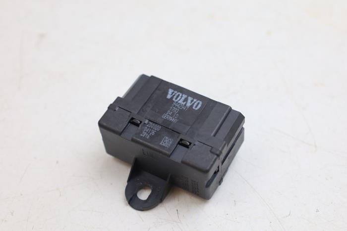 Usagé Module de chauffage de siège Volvo XC90 I 2.5 T 20V Prix € 30,00 Règlement à la marge proposé par Auto Demontage Elferink B.V.