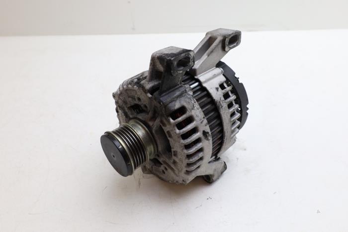 Begagnade Dynamo Volvo S80 (AR/AS) 2.4 D5 20V 180 Pris € 50,00 Marginaltabell erbjuds av Auto Demontage Elferink B.V.