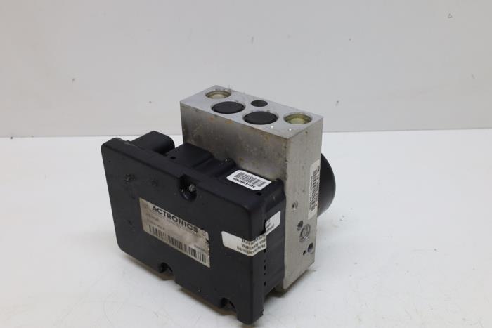 Used ABS pump Volvo XC90 I 2.5 T 20V Price € 200,00 Margin scheme offered by Auto Demontage Elferink B.V.