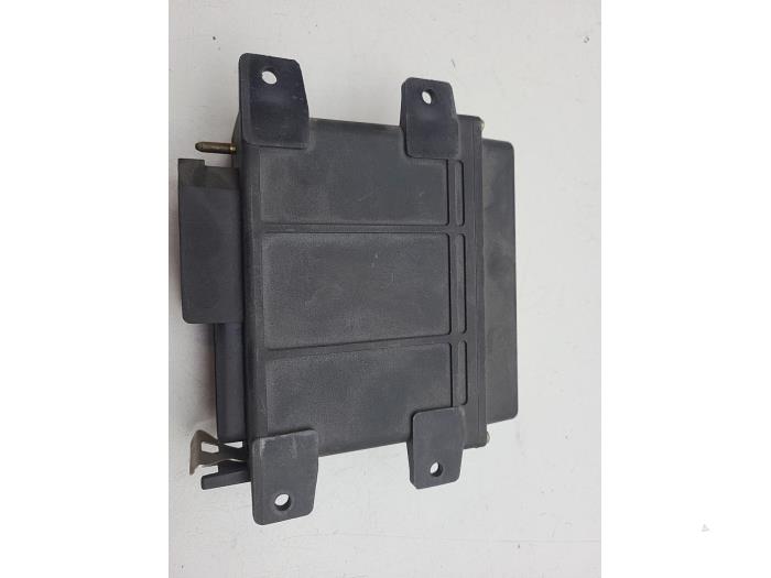 Ignition computer from a Volvo 940 I 2.0 i 1991