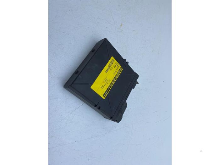 Usagé Ordinateur divers Saab 9000 CS 2.3i 16V CS Prix € 75,00 Règlement à la marge proposé par Auto Demontage Elferink B.V.