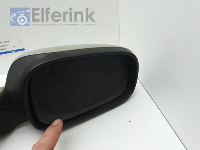 Wing mirror, right from a Saab 9-5 (YS3E) 2.0t 16V BioPower 2006