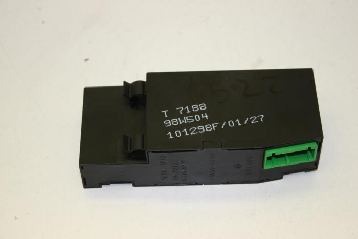 Used Computer, miscellaneous Volvo S80 (TR/TS) 2.8 T6 24V Price € 50,00 Margin scheme offered by Auto Demontage Elferink B.V.