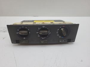 Begagnade Datorer, värmare Volvo S40 (VS) Pris € 50,00 Marginaltabell erbjuds av Auto Demontage Elferink B.V.