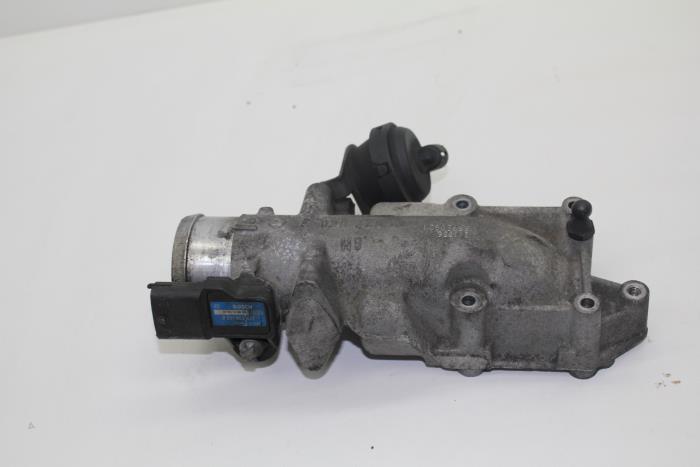 Begagnade Luftintagsslang Saab 9-5 (YS3E) 2.2 TiD 16V Pris € 25,00 Marginaltabell erbjuds av Auto Demontage Elferink B.V.