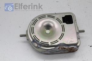Used Alarm siren Volvo V70 (BW) 2.4 D 20V Price € 25,00 Margin scheme offered by Auto Demontage Elferink B.V.