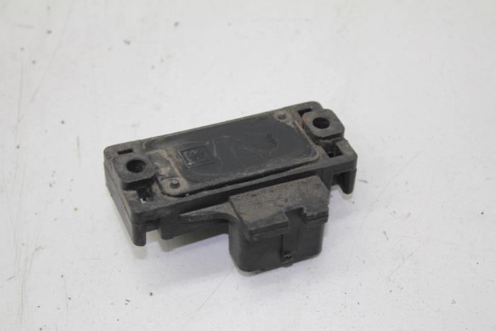 Usados Sensor Map (colector de admisión) Volvo S70 2.0 10V Precio € 25,00 Norma de margen ofrecido por Auto Demontage Elferink B.V.