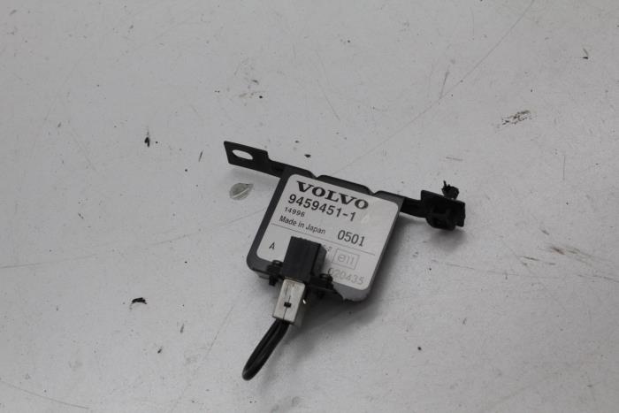Używane Antena GPS Volvo V70 (SW) 2.4 D5 20V Cena € 25,00 Procedura marży oferowane przez Auto Demontage Elferink B.V.