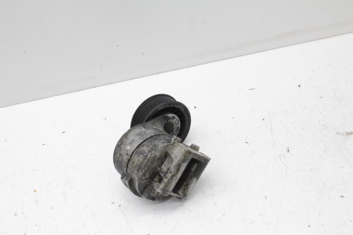 Usados Tensor varios Saab 9-5 (YS3E) 3.0 t V6 24V Precio € 25,00 Norma de margen ofrecido por Auto Demontage Elferink B.V.