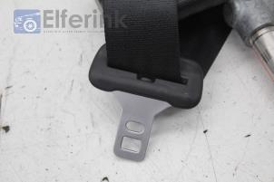Usagé Tendeur de ceinture arrière droit Volvo S60 I (RS/HV) 2.0 T 20V Prix € 75,00 Règlement à la marge proposé par Auto Demontage Elferink B.V.