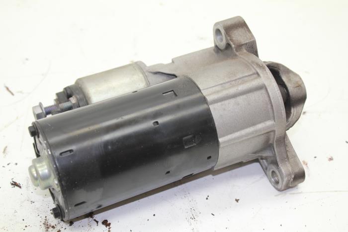 Gebrauchte Anlasser Volvo XC70 (BZ) 3.0 T6 24V AWD Preis € 50,00 Margenregelung angeboten von Auto Demontage Elferink B.V.
