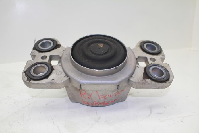Used Engine mount Volvo XC70 (BZ) 3.0 T6 24V AWD Price € 40,00 Margin scheme offered by Auto Demontage Elferink B.V.