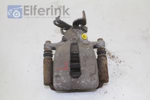Used Rear brake calliper, left Saab 9-5 (YS3G) 2.0 TiD 16V Price € 75,00 Margin scheme offered by Auto Demontage Elferink B.V.
